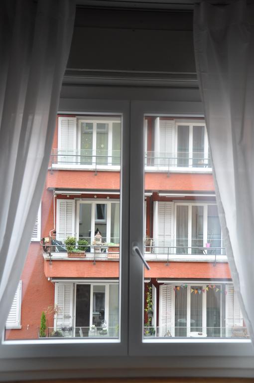 Cozy Ulmenstrasse Apartment *
